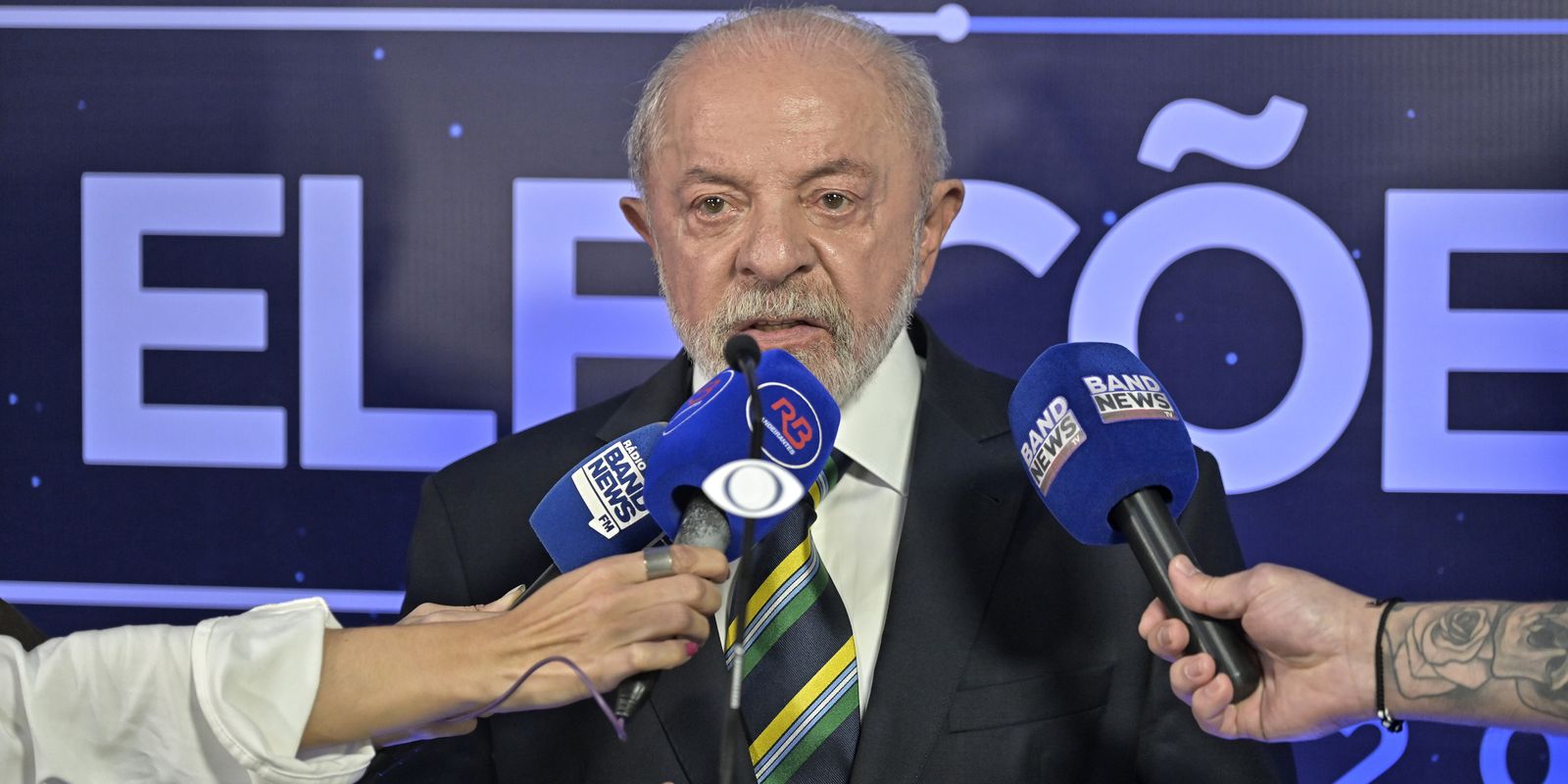 Lula condiciona liberação de seus sigilos à quebra dos de Flávio Bolsonaro
