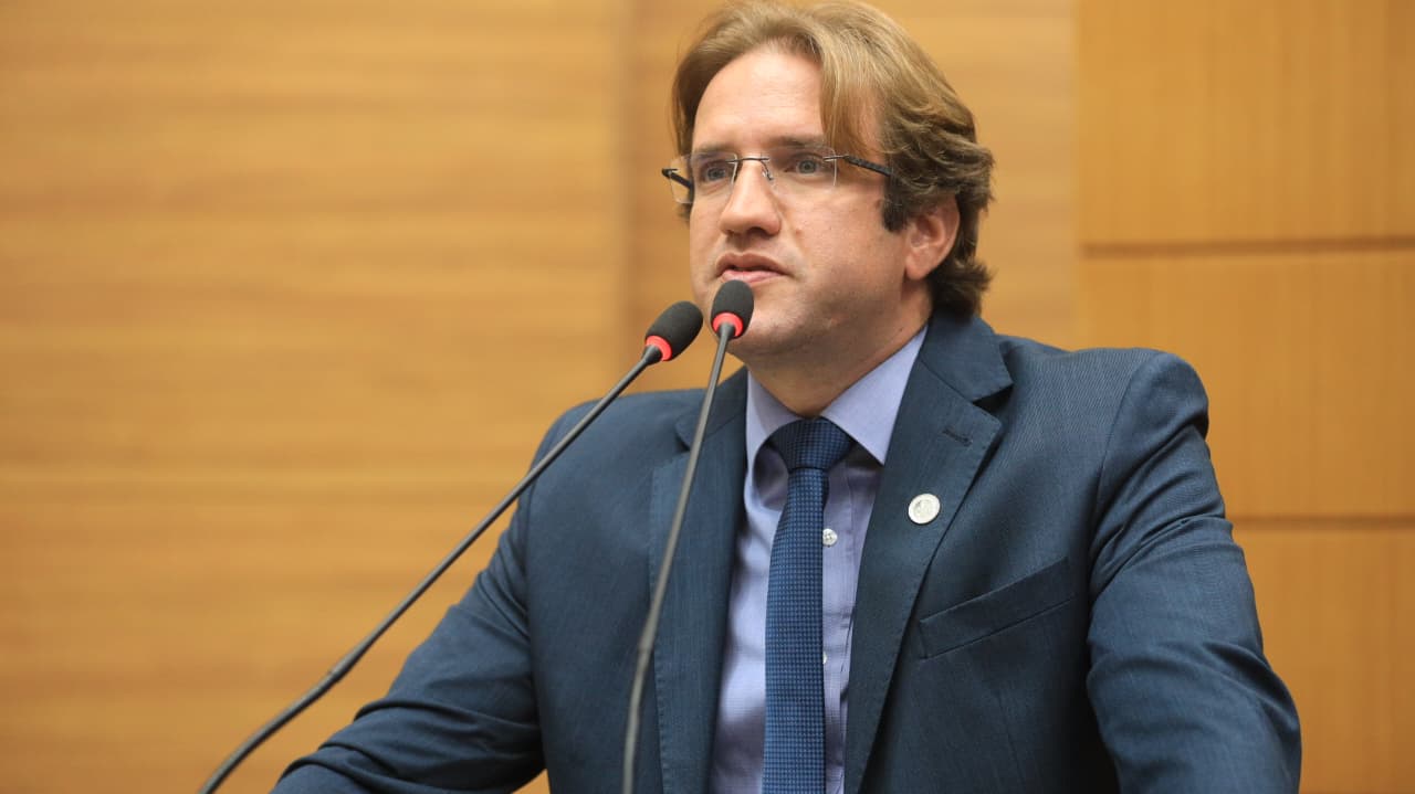 Marcelo Sobral celebra 30.788 votos e ressalta força eleitoral no Sertão