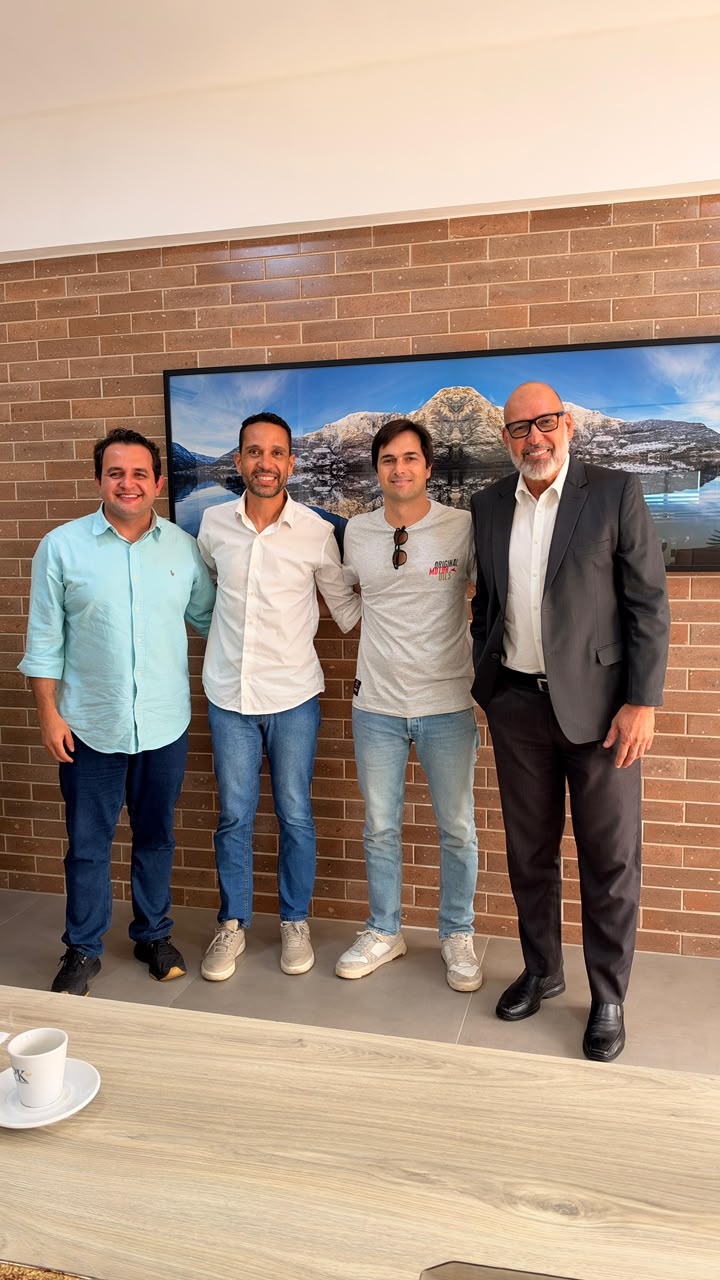 Encontro com empresários locais durante a passagem do piloto por Aracaju