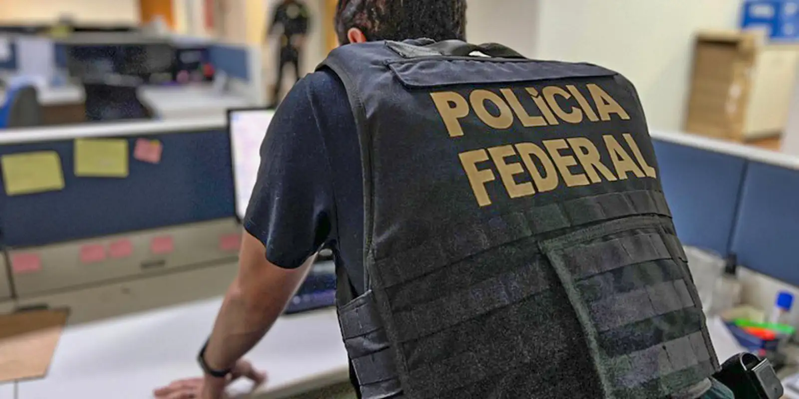 PF já apreendeu mais de R$ 30 milhões ligados a crimes eleitorais em 2026, aponta relatório