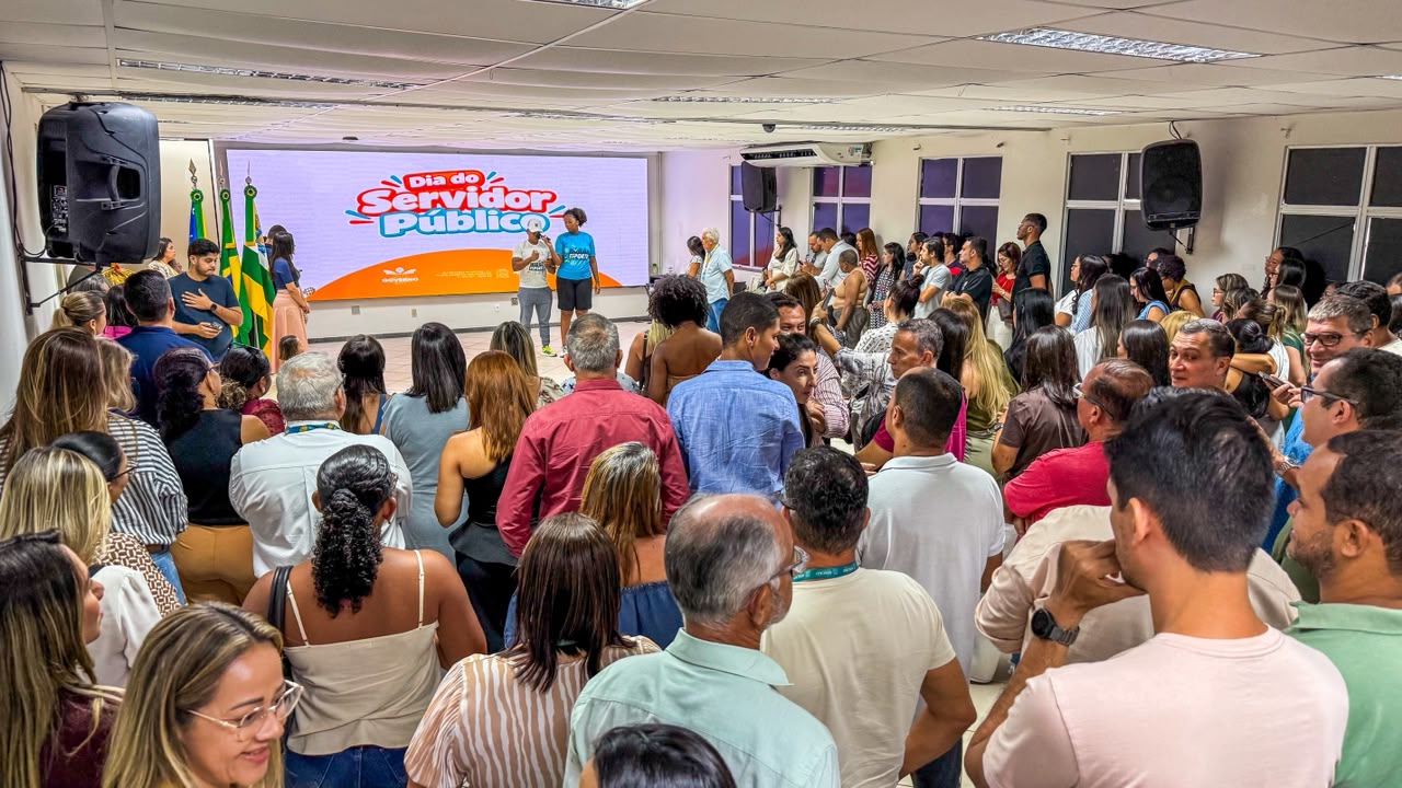 Prefeitura de Aracaju celebra Dia do Servidor Público com homenagens