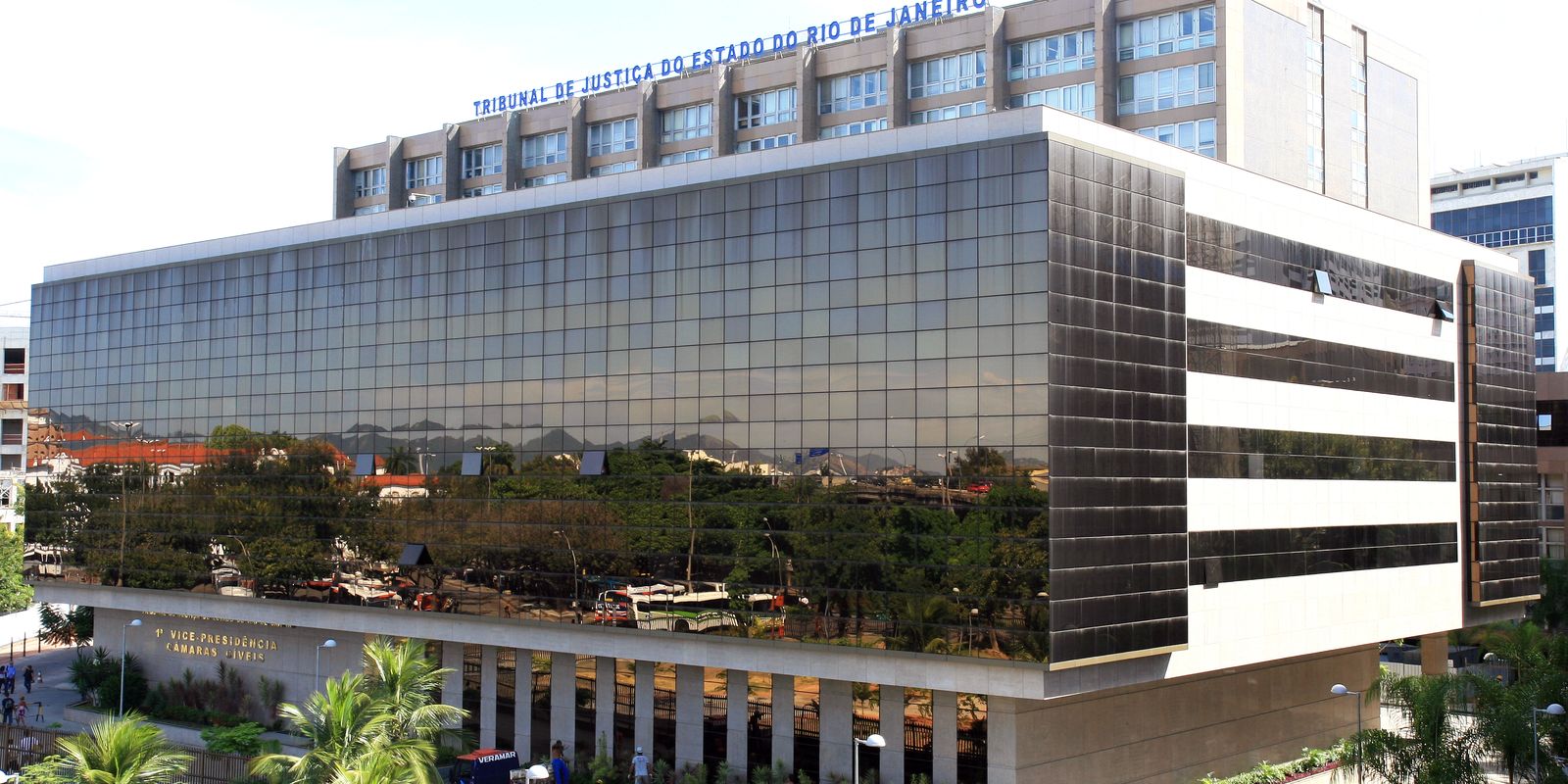 Processos por apostas online explodem no TJ-RJ: aumento de 1.087%