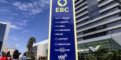 SBT assume erro e isenta EBC de falha de áudio na propaganda de Flávio Bolsonaro