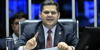 Senado marca cinco sessões para votar PEC que acaba com escala 6x1