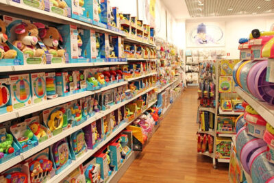 Sergipanos aquecem comércio: 83% planejam comprar presentes no Dia das Crianças