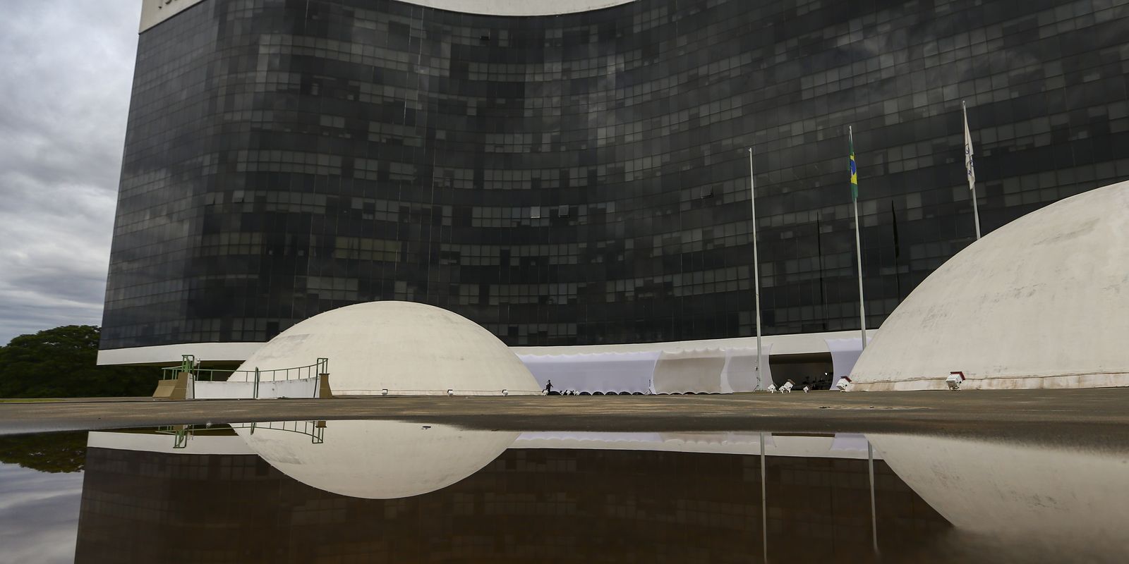 TSE retoma apuração do segundo turno às 19h após paralisação